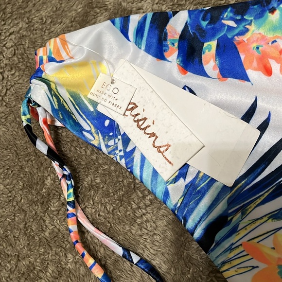 Raisins Bikini Bottoms Swim Suit Size Small NEW - Picture 6 of 8